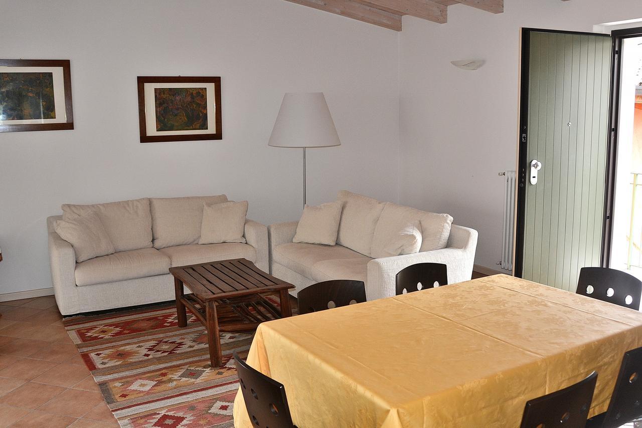 Residenza Alle Torri With Pool Torri Del Benaco Exteriér fotografie