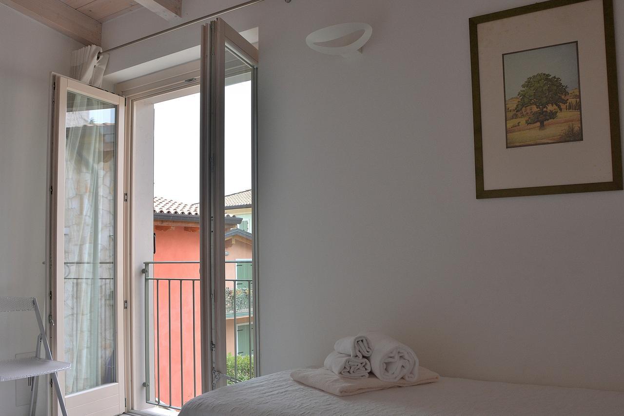 Residenza Alle Torri With Pool Torri Del Benaco Exteriér fotografie