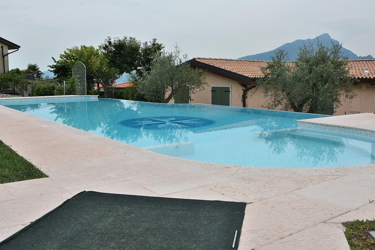 Residenza Alle Torri With Pool Torri Del Benaco Exteriér fotografie
